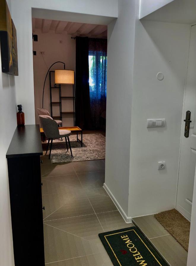 4Rooms 4U เบลเกรด ภายนอก รูปภาพ