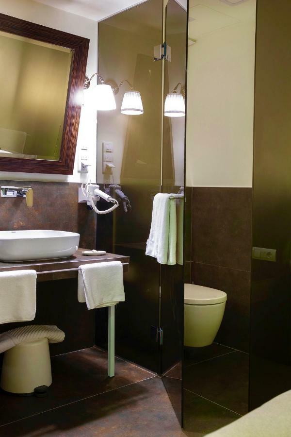 4Rooms 4U เบลเกรด ภายนอก รูปภาพ